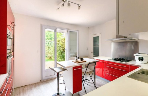 Joue-les-Tours House | 150 m² House ∙ 3 bedrooms ∙ 6 guests