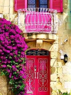 Kalkara House | 1500 Little Pink House in Kalkara Creek