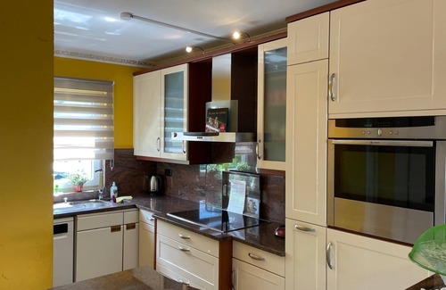 Lierenfeld House | 150sqm House, Central, Gardne, Terrace /150sqm House, Central, Garden, Terrace