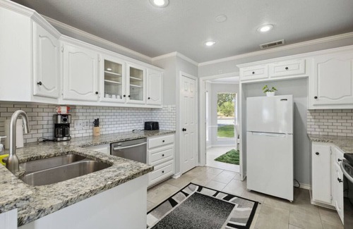 Kemp House | 15275 CR 4052 Kemp TX