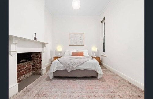 North Adelaide House | 156 m² House ∙ 2 bedrooms ∙ 6 guests