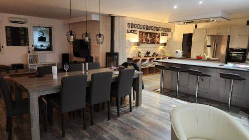 Corcieux Villa | 156 m² Villa ∙ 3 bedrooms ∙ 6 guests