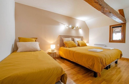 Piney House | 157 m² Gîte ∙ 4 bedrooms ∙ 9 guests