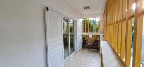 Pamandzi Bed & Breakfast | 158 m² Bed and breakfast ∙ 4 bedrooms ∙ 15 guests