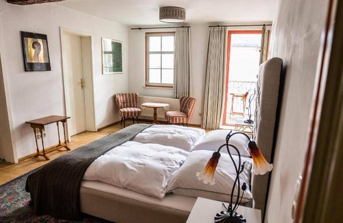 Jena-Zentrum Apartment | 159 m² Apartment ∙ 2 bedrooms ∙ 5 guests