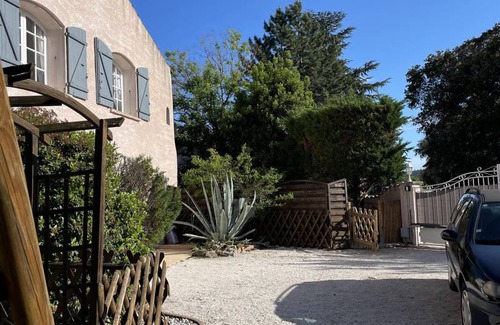 Vendemian House | 159 m² Gîte ∙ 6 bedrooms ∙ 12 guests