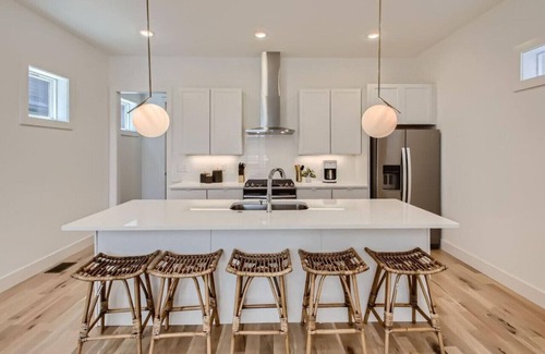 South Nashville House | 16- Modern Home- The Music City Collection