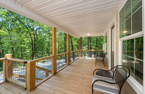Fort Payne Cabin | 161 m² Cabin ∙ 4 bedrooms ∙ 12 guests