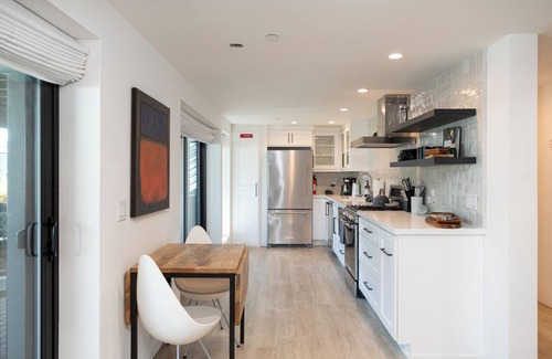 Shell Beach House | 1651 Shell Beach Rd in Shell Beach