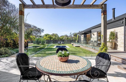 Rye House | 16th Beach Pool House