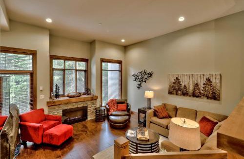 Sun Peaks House | 17 Village Walk Sun Peaks BC