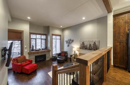 Sun Peaks House | 17 Village Walk Sun Peaks BC