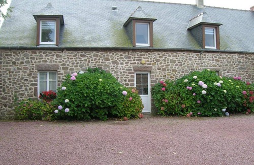 Auderville House | 170 m² Gîte ∙ 4 bedrooms ∙ 8 guests