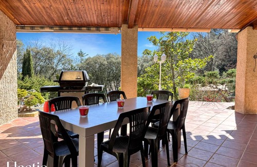 Lauris House | 170 m² House ∙ 3 bedrooms ∙ 10 guests