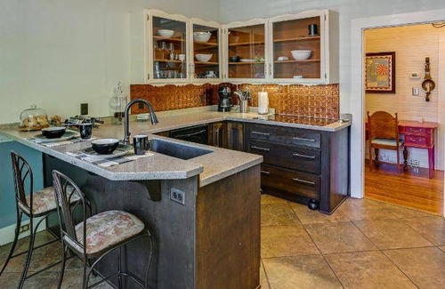 Anderson House | 172 m² House ∙ 3 bedrooms ∙ 6 guests