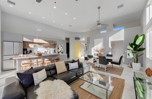 Palm Springs House | 172 m² House ∙ 3 bedrooms ∙ 6 guests