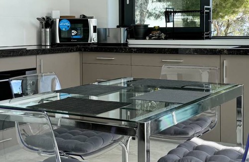 Llanca Villa | 175 m² Villa ∙ 4 bedrooms ∙ 8 guests