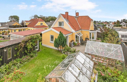 Oster Hurup Villa | 176 m² Villa ∙ 2 bedrooms ∙ 4 guests