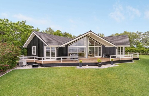 Spøttrup House | 177 m² House ∙ 4 bedrooms ∙ 8 guests