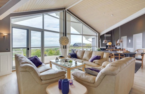 Spøttrup House | 177 m² House ∙ 4 bedrooms ∙ 8 guests