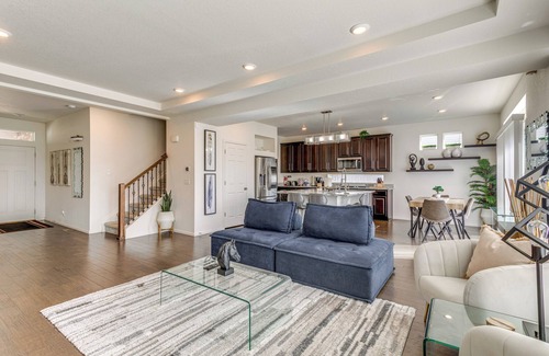 Aurora House | 18 Mi to Dtwn Denver: Home w/Patio & BBQ
