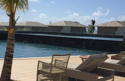Roches Noires Apartment | 180 m² Apartment ∙ 3 bedrooms ∙ 6 guests