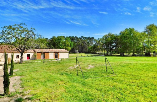 Conne-de-Labarde House | 180 m² Farmhouse ∙ 4 bedrooms ∙ 6 guests