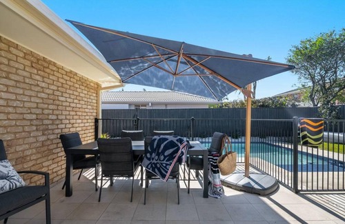 North Creek House | 180 m² House ∙ 2 bedrooms ∙ 4 guests