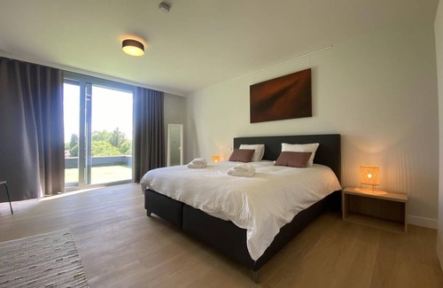 Tongeren House | 180 m² House ∙ 4 bedrooms ∙ 8 guests