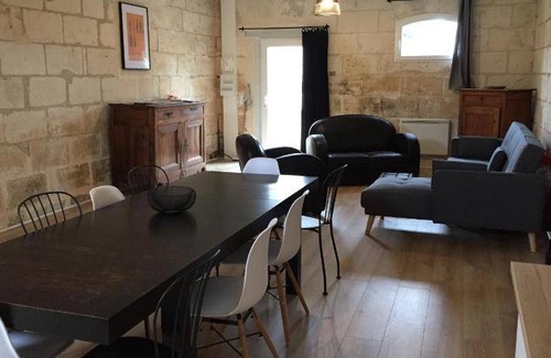 Fronsac House | 180 m² House ∙ 4 bedrooms ∙ 13 guests