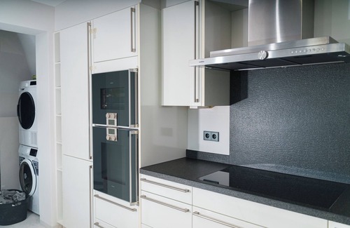 Feuerbacher Tal House | 180 m² Luxuriöse Maisonette mit Panoramablick