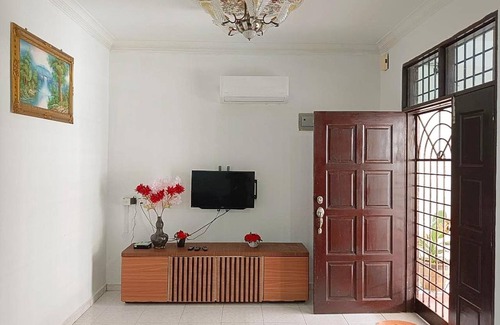 Nibong Tebal House | 1800 m² House ∙ 4 bedrooms ∙ 15 guests