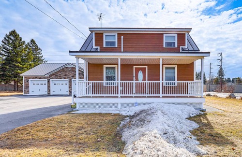 Presque Isle House | 181 m² House ∙ 3 bedrooms ∙ 6 guests