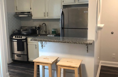 North Bergen Apartment | 1817 5C · Cute contemporary 1b Apt -20min NYC Parking Avail