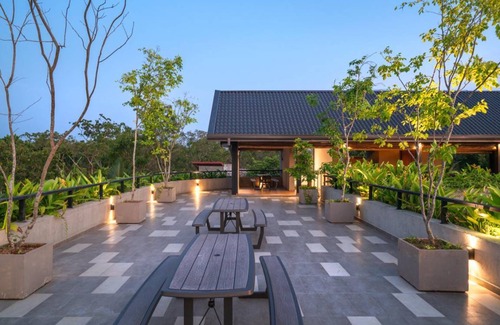 Pahala Maragahawewa Hotel | 182 m² Hotel ∙ 7 guests