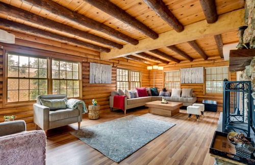 Pine Mountain Club House | 185 m² House ∙ 3 bedrooms ∙ 12 guests