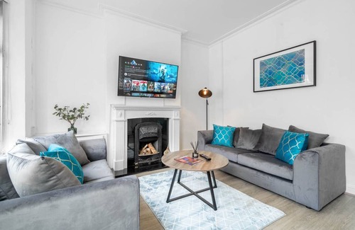 Smethwick House | 185 m² House ∙ 3 bedrooms ∙ 6 guests
