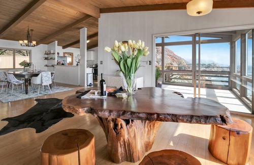 Carmel Villa | 186 m² Villa ∙ 3 bedrooms ∙ 8 guests
