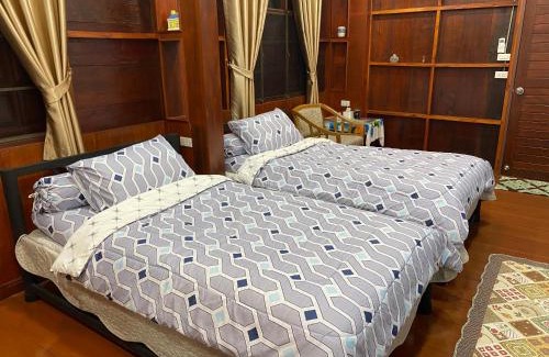 Chiang Mai House | 188 Teak House บ้านต้นสัก