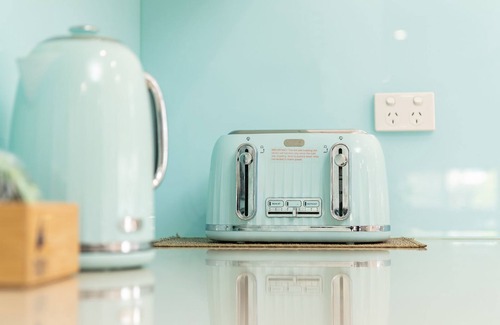 Forster House | 19 Lincoln Street Pet Friendly