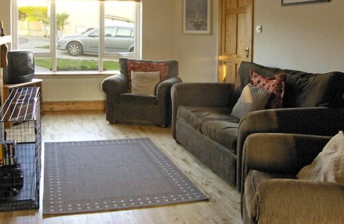 Curracloe Cottage | 19 RIVER GLEN, pet friendly in Curracloe, County Wexford
