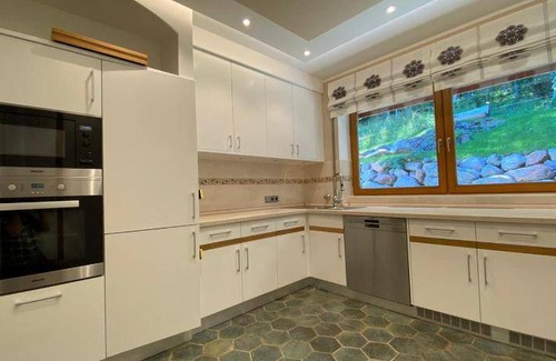 Schoenau am Koenigssee Villa | 190 m² Villa ∙ 4 bedrooms ∙ 8 guests