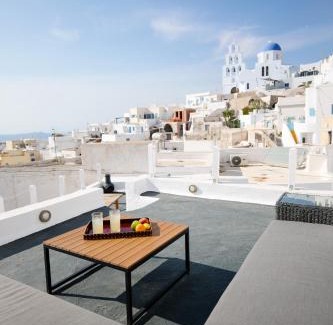 Pyrgos Apartment | 1906 Cave Villa