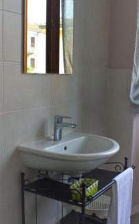 Pogno House | 1928 Guest House