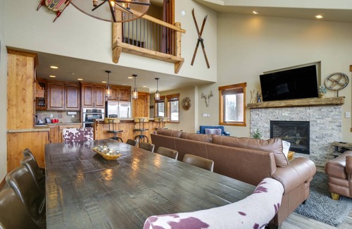 Fraser Apartment | 195 m² Apartment ∙ 3 bedrooms ∙ 12 guests