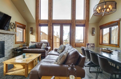 Fraser Apartment | 195 m² Apartment ∙ 3 bedrooms ∙ 12 guests
