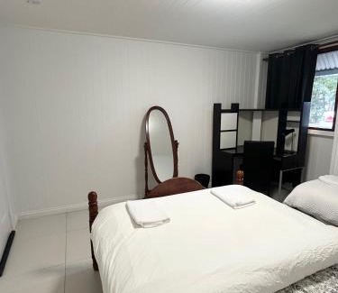 Kangaroo Point House | 197 Shafston Ave Kangaroo Point QLD 4169