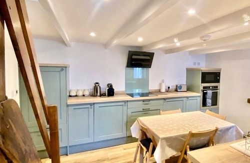 Porthleven Cottage | 19th Century Fisherman's Cottage close to Porthleven Harbour and beach