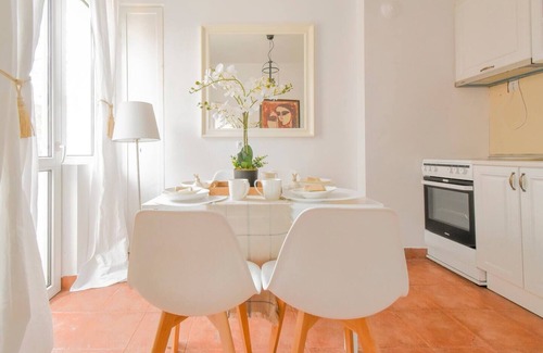 Sofia City Center Apartment | 1BDR Studio | Vitoshka Area | Fully Equipped