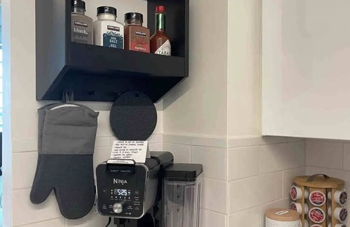 Fort York Condo | 1BR Condo DWTN Toronto-free Parkin, Gym & Pool